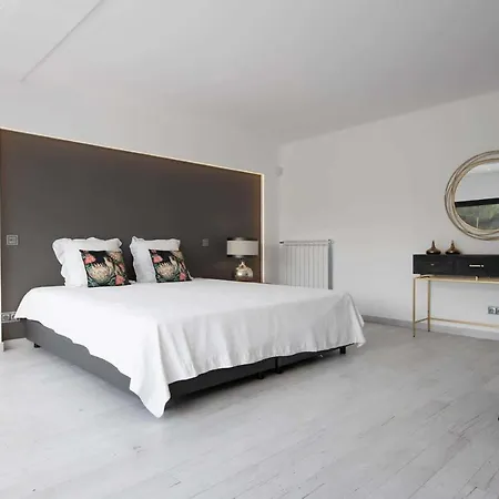 Sleeps 8 With Pool Air Con And Wifi Вилла Кавакуш