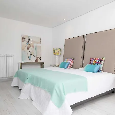 Sleeps 8 With Pool Air Con And Wifi Вилла Кавакуш