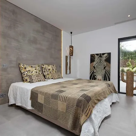 Вилла Sleeps 8 With Pool Air Con And Wifi Кавакуш
